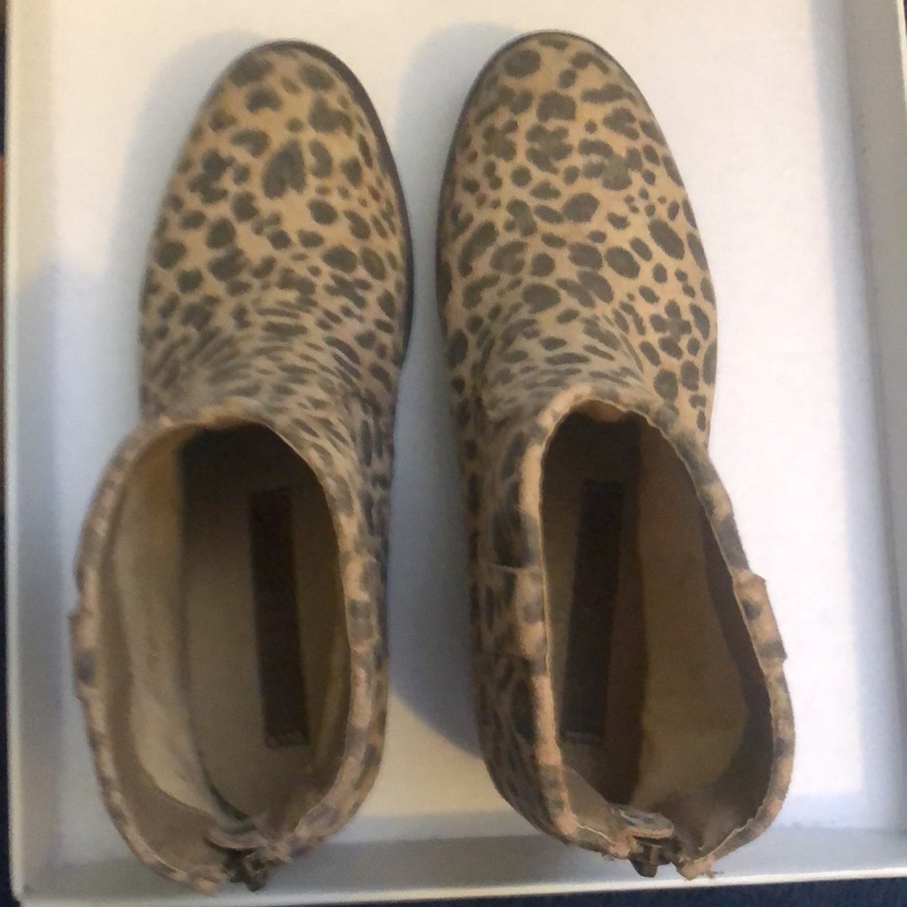 Billabong Leopard Print Booties